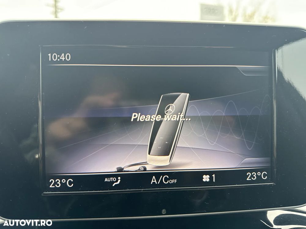 Mercedes-Benz C - 18