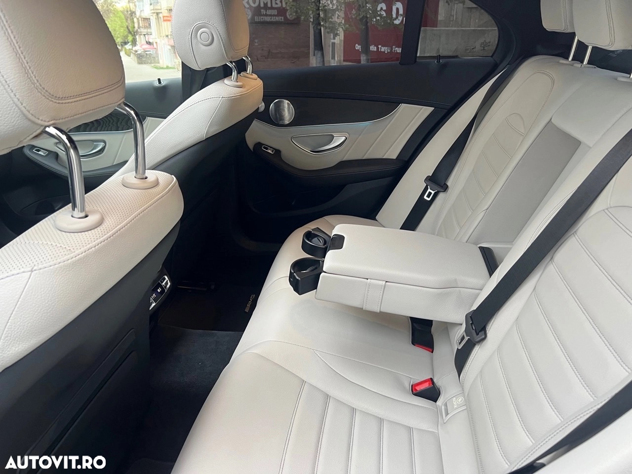 Mercedes-Benz C 400 4Matic T 7G-TRONIC AMG Line - 20