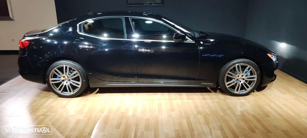 Maserati Ghibli - 3