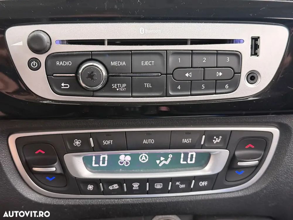 Renault Scenic - 15