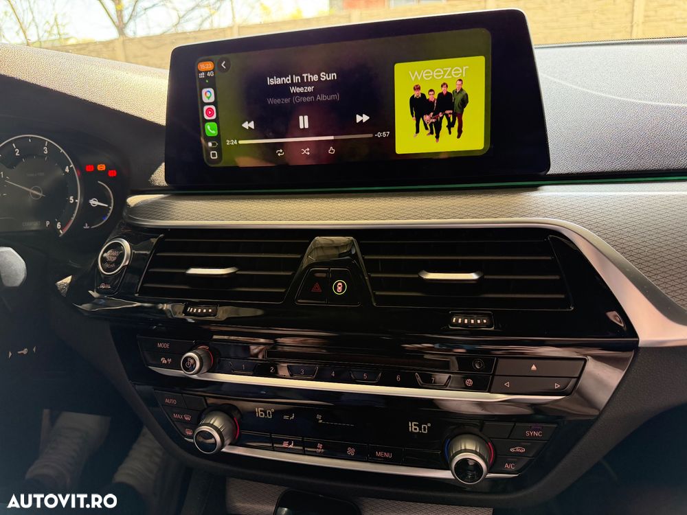 BMW Seria 5 520d AT - 10