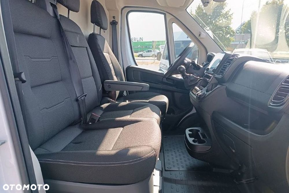 Opel Movano Heavy L4H2 2.2 140KM - 11