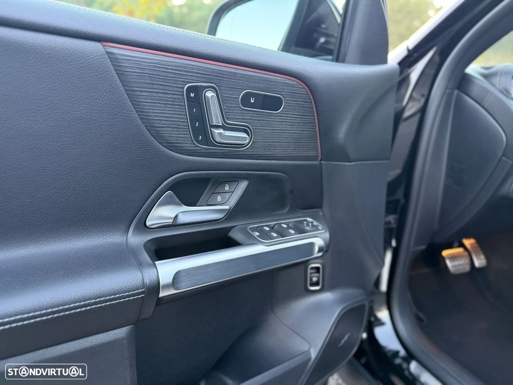 Mercedes-Benz GLB 200 d AMG Line - 16