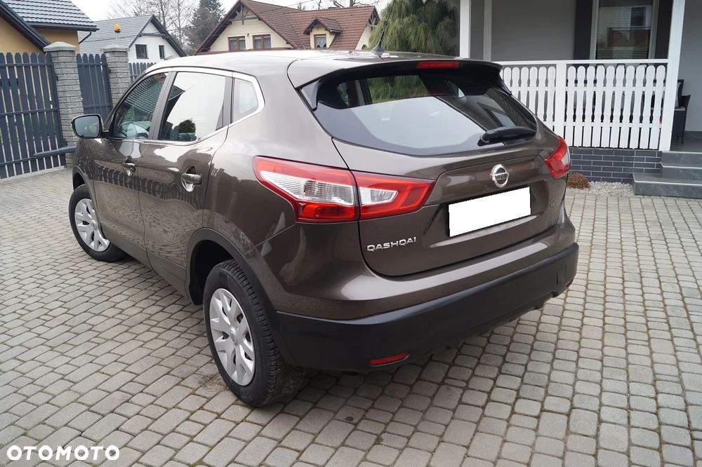 Nissan Qashqai 1.2 DIG-T N-Vision - 4
