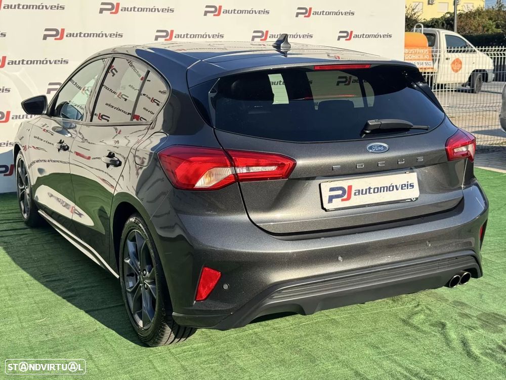 Ford Focus 1.5 TDCi EcoBlue ST-Line - 9