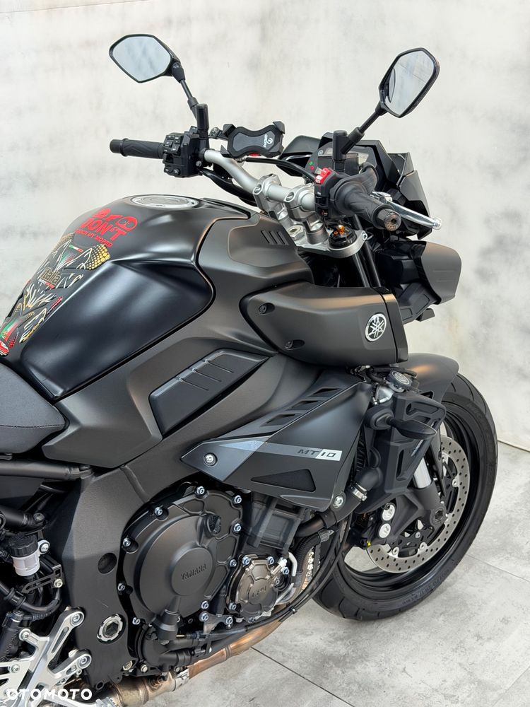 Yamaha MT - 5