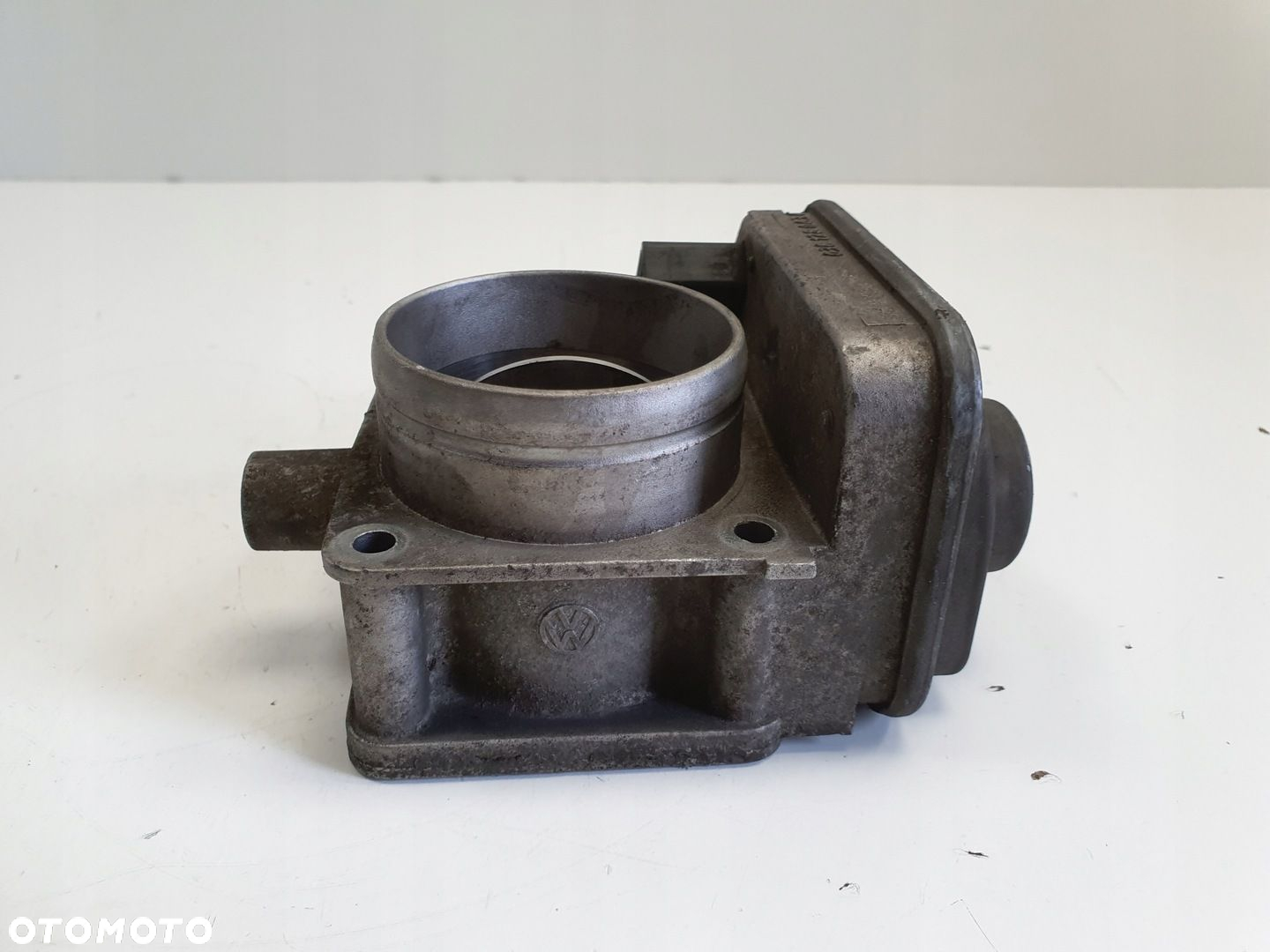 VW Bora 1.9 SDI PRZEPUSTNICA 038128063C - 8