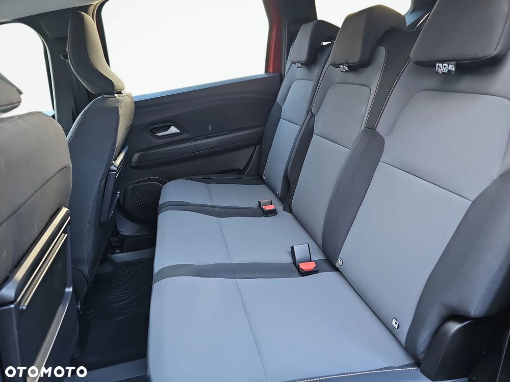 Dacia Jogger 1.0 TCe Extreme 7os - 12