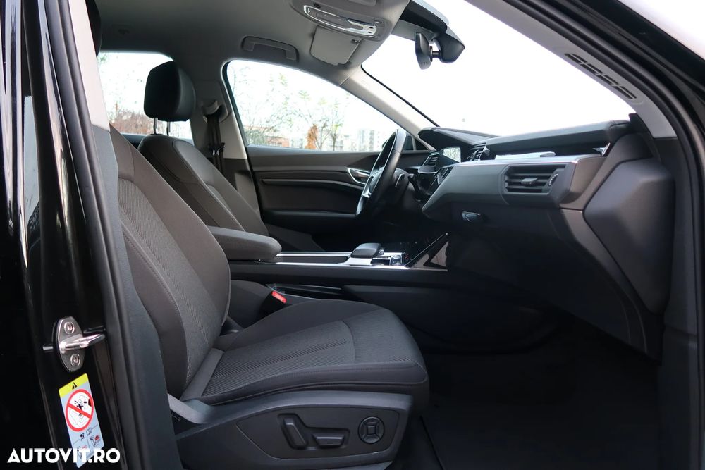 Audi e-tron 50 quattro advanced - 12