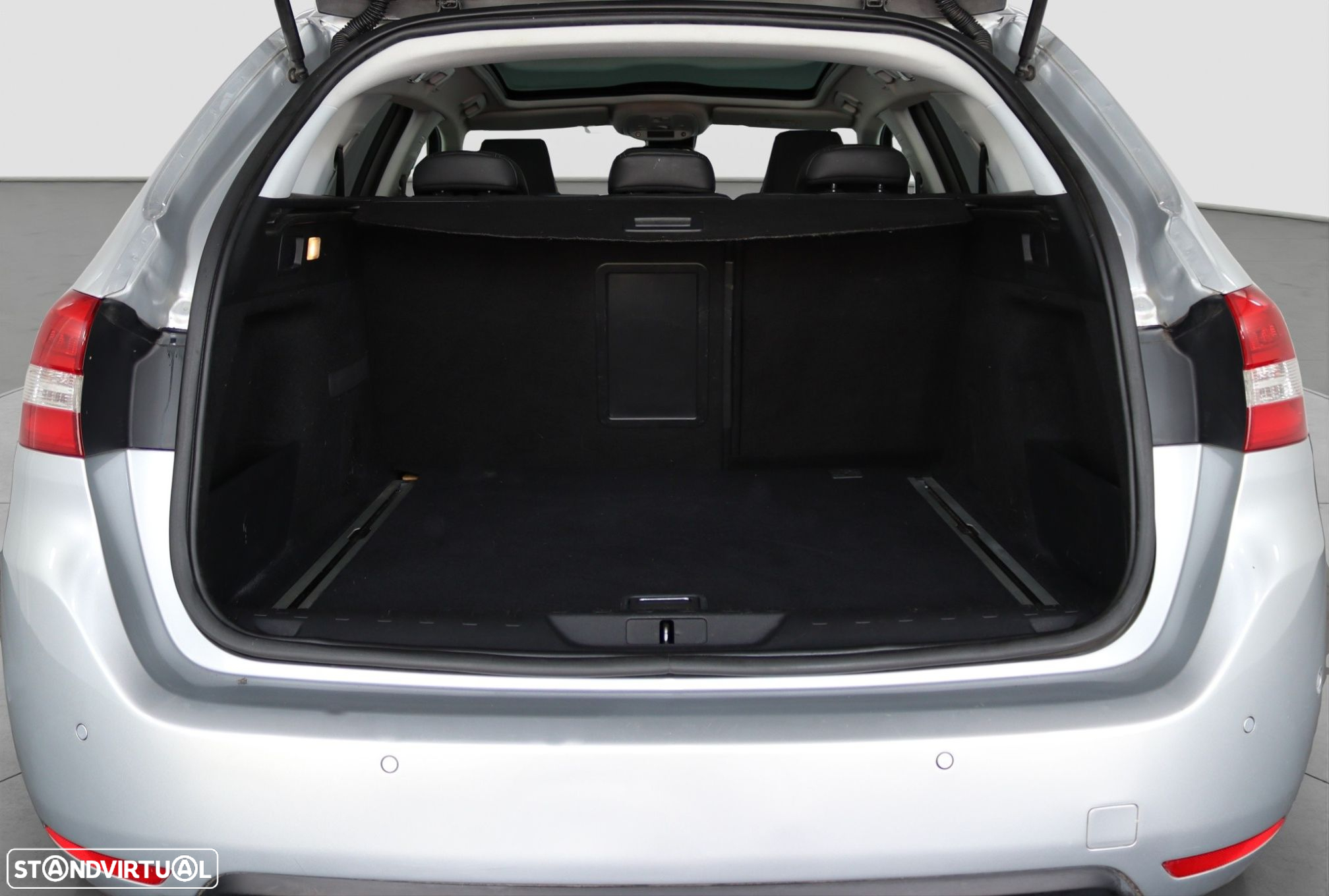 Peugeot 308 SW - 10