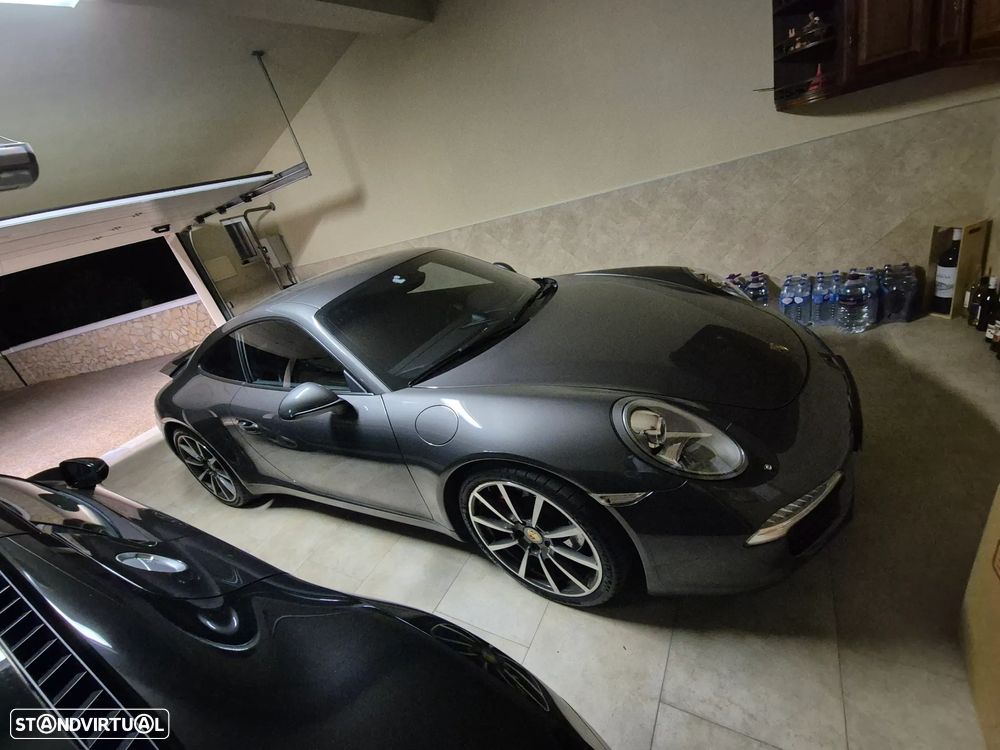 Porsche 911 Série F - 3