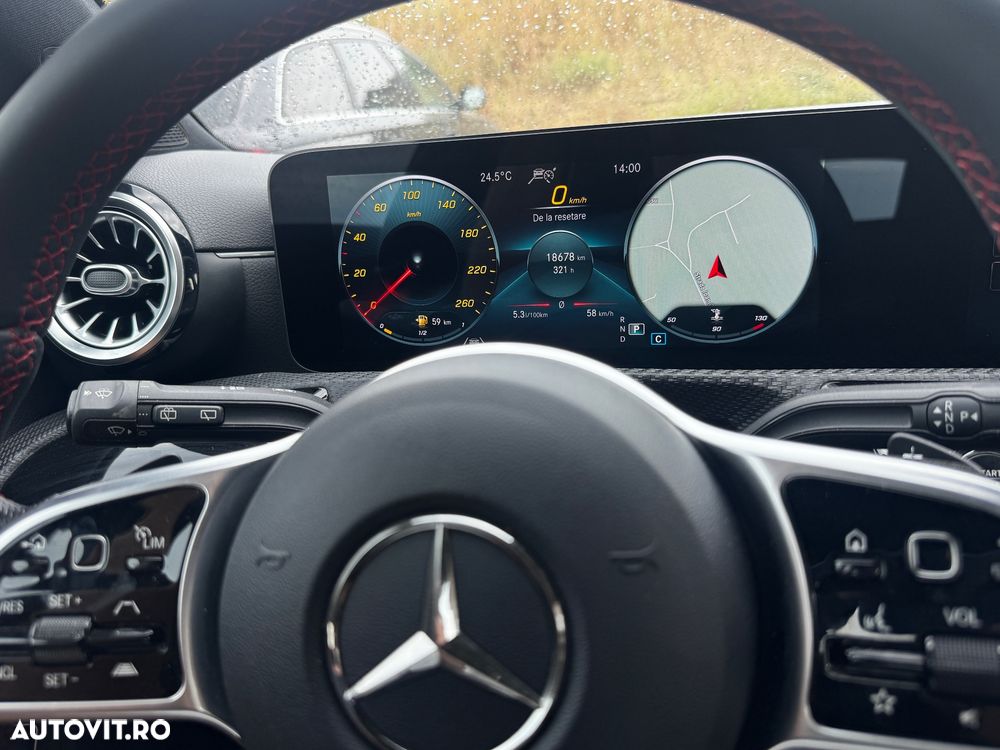 Mercedes-Benz CLA 200 - 23