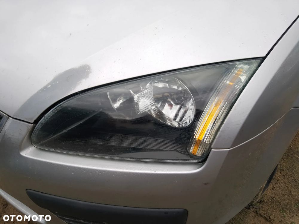 Lampa przednia lewa FORD Focus mk2 04-07r. EU - 2
