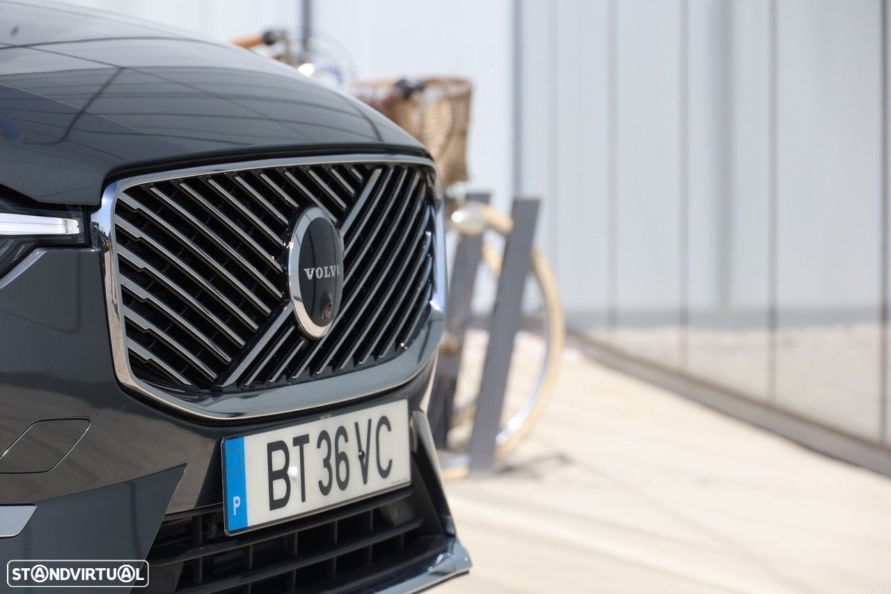 Volvo XC 60 2.0 T6 PHEV Plus Bright AWD - 33