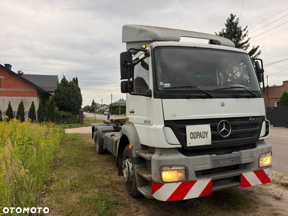 Mercedes-Benz Axor - 1
