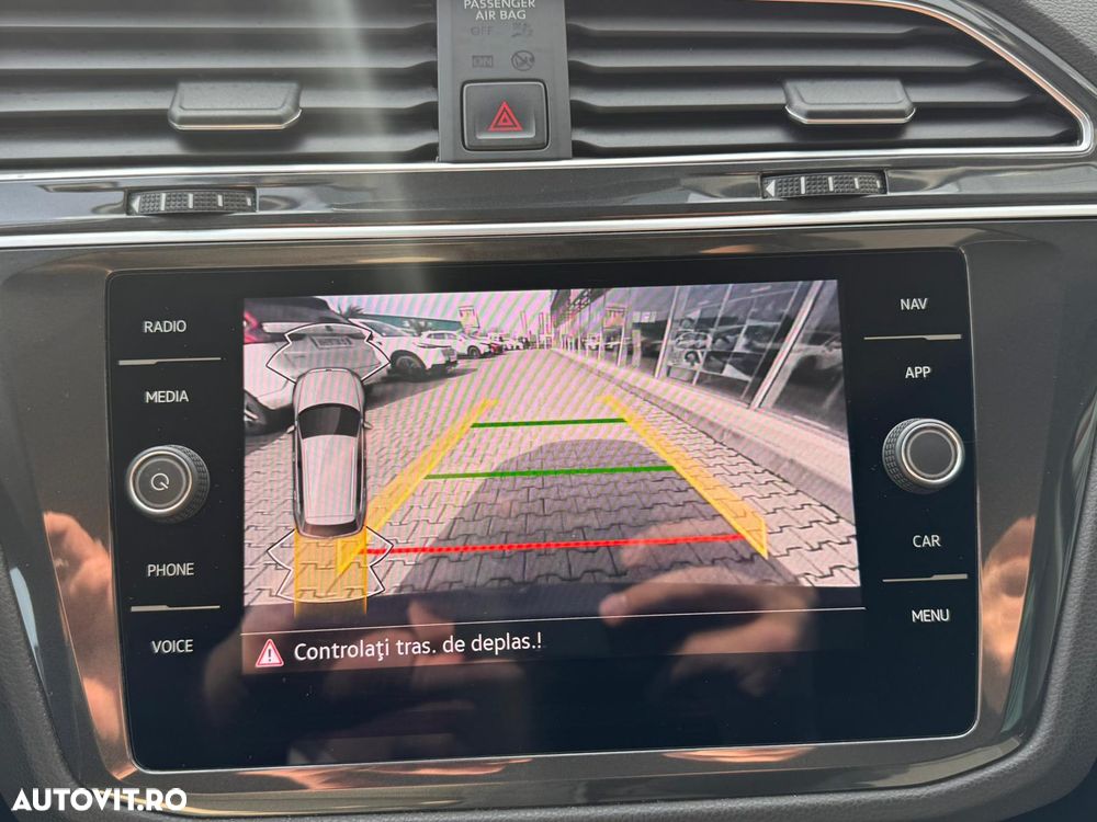 Volkswagen Tiguan 2.0 TDI DSG Life - 29