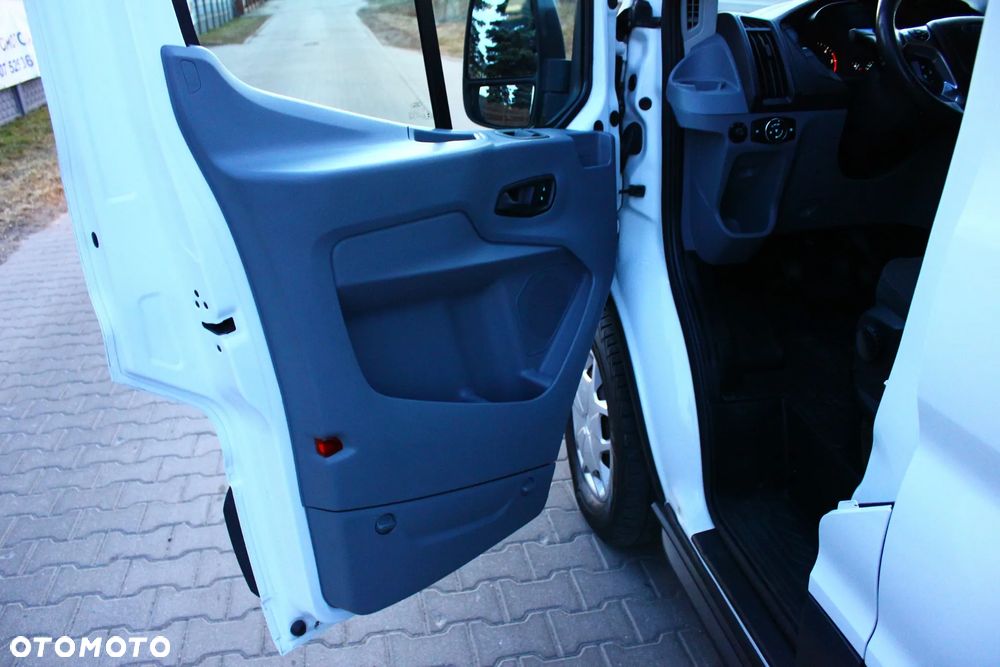 Ford TRANSIT 2.0 TDCI 130KM L3H2  3 OSOBOWY ZABUDOWA WARSZTATOWA PERFEKT AUTO FV23% - 17