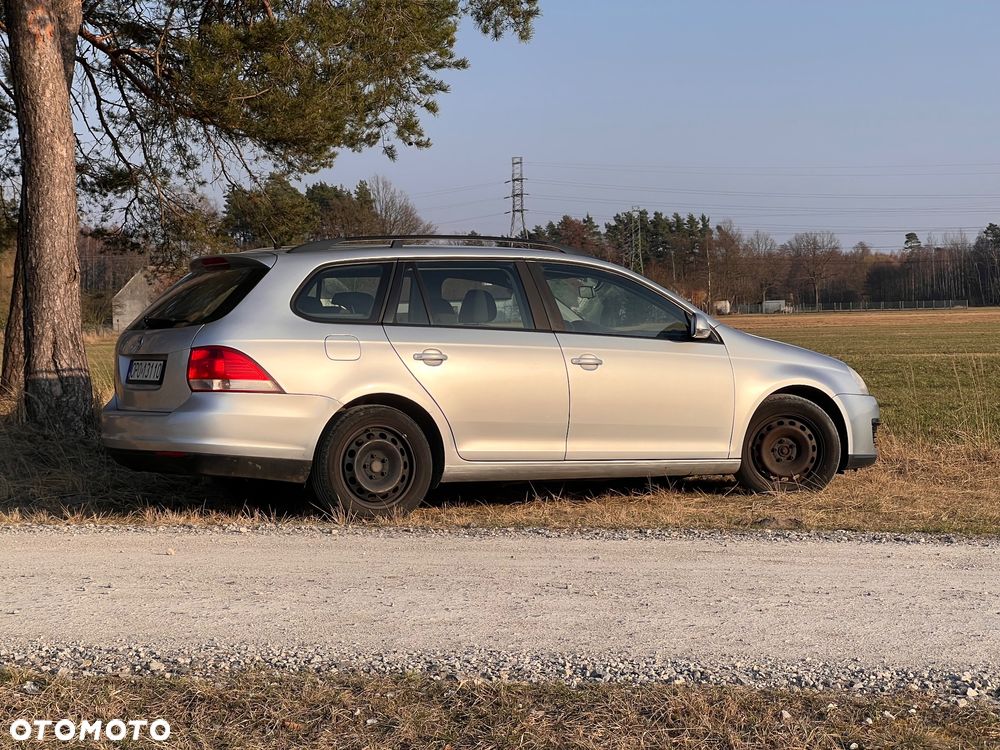 Volkswagen Golf 1.9 TDI Trendline - 4