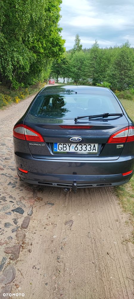 Ford Mondeo 1.8 TDCi Ambiente - 8