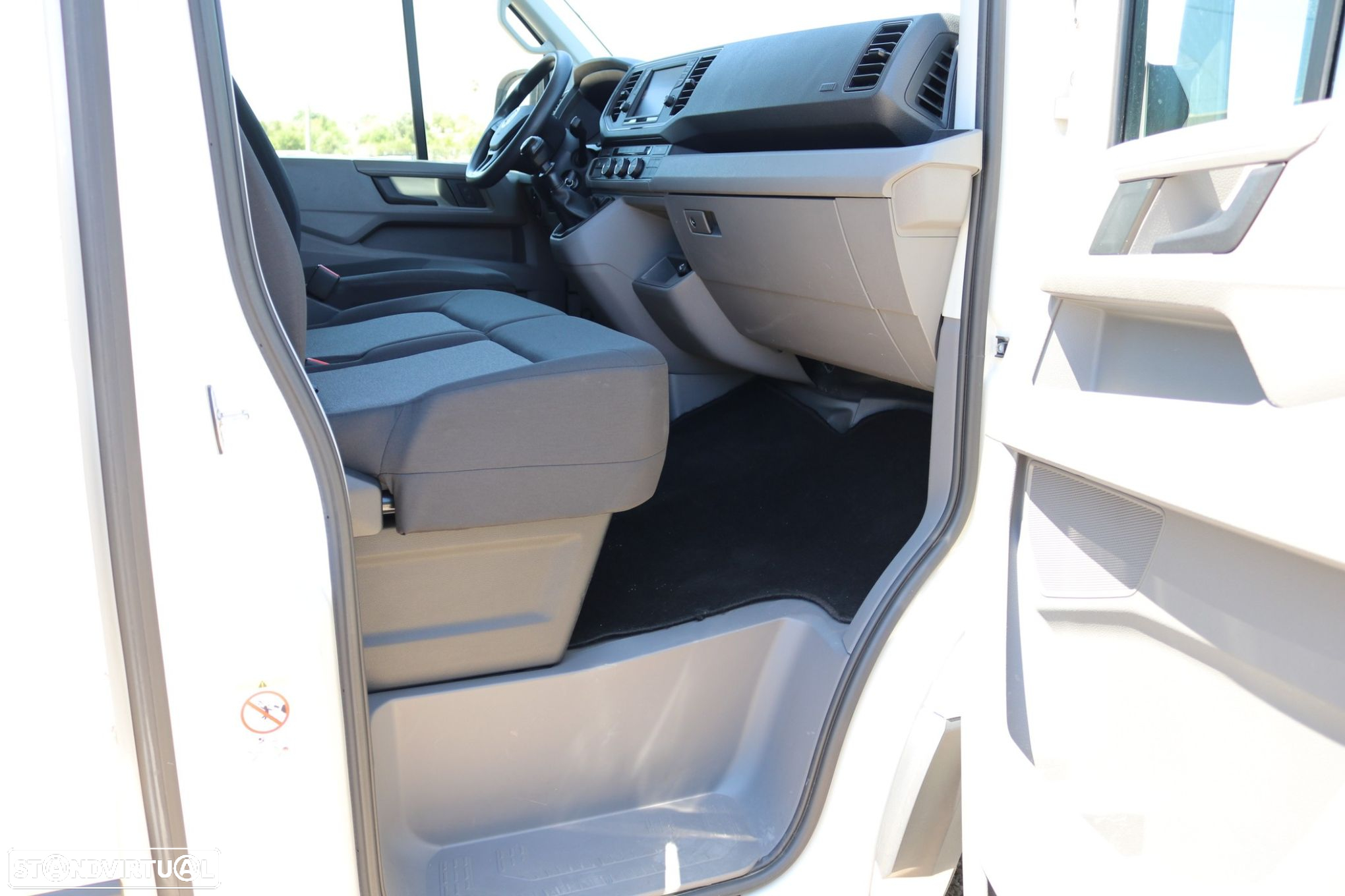 VW Crafter 2.0TDi 140cv L2H2 C/Iva Incluído - 20