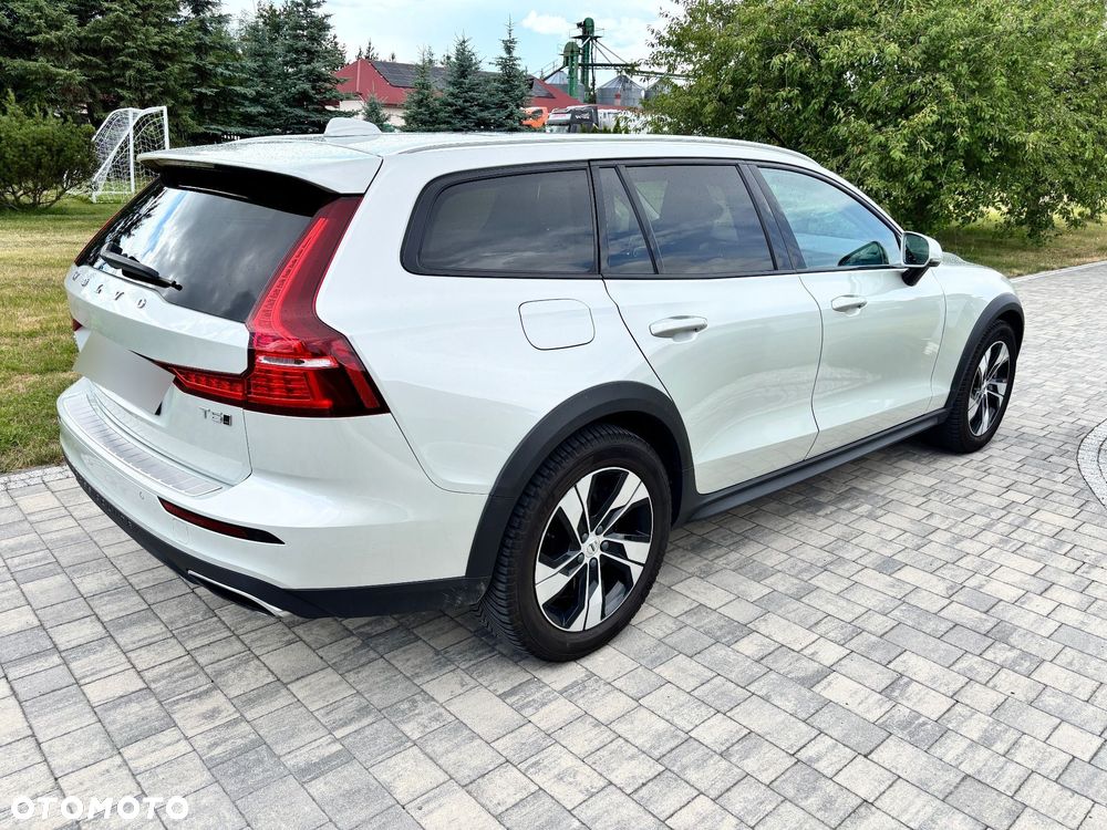 Volvo V60 Cross Country T5 AWD Geartronic - 11