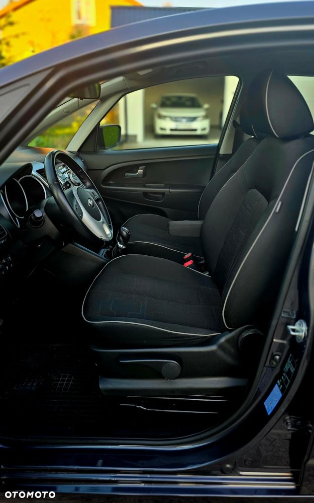 Kia Venga 1.4 CVVT Dream Team Edition - 22