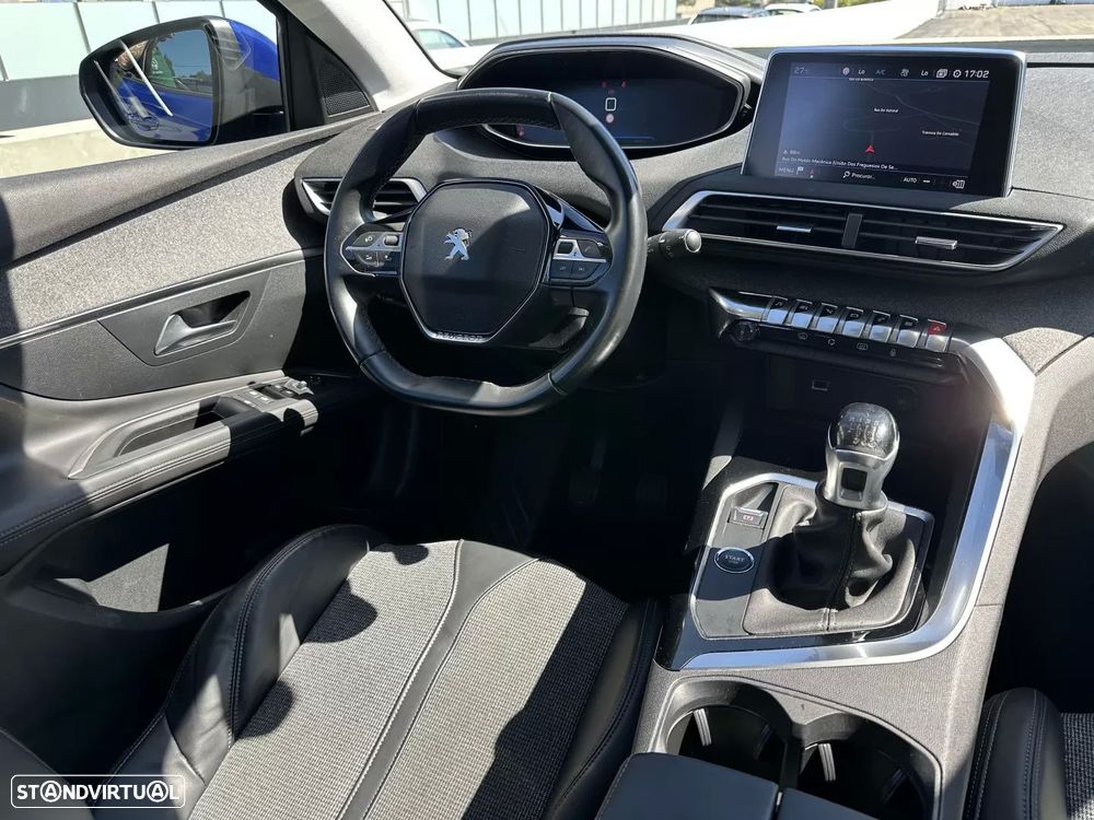 Peugeot 3008 1.2 PureTech Allure Pack - 28