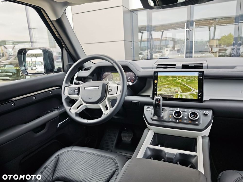 Land Rover Defender - 19