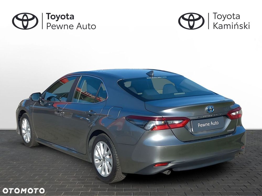 Toyota Camry 2.5 Hybrid Comfort CVT - 3