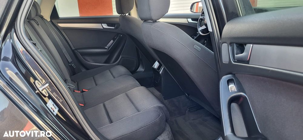 Audi A4 2.0 TDI DPF multitronic Ambiente - 16
