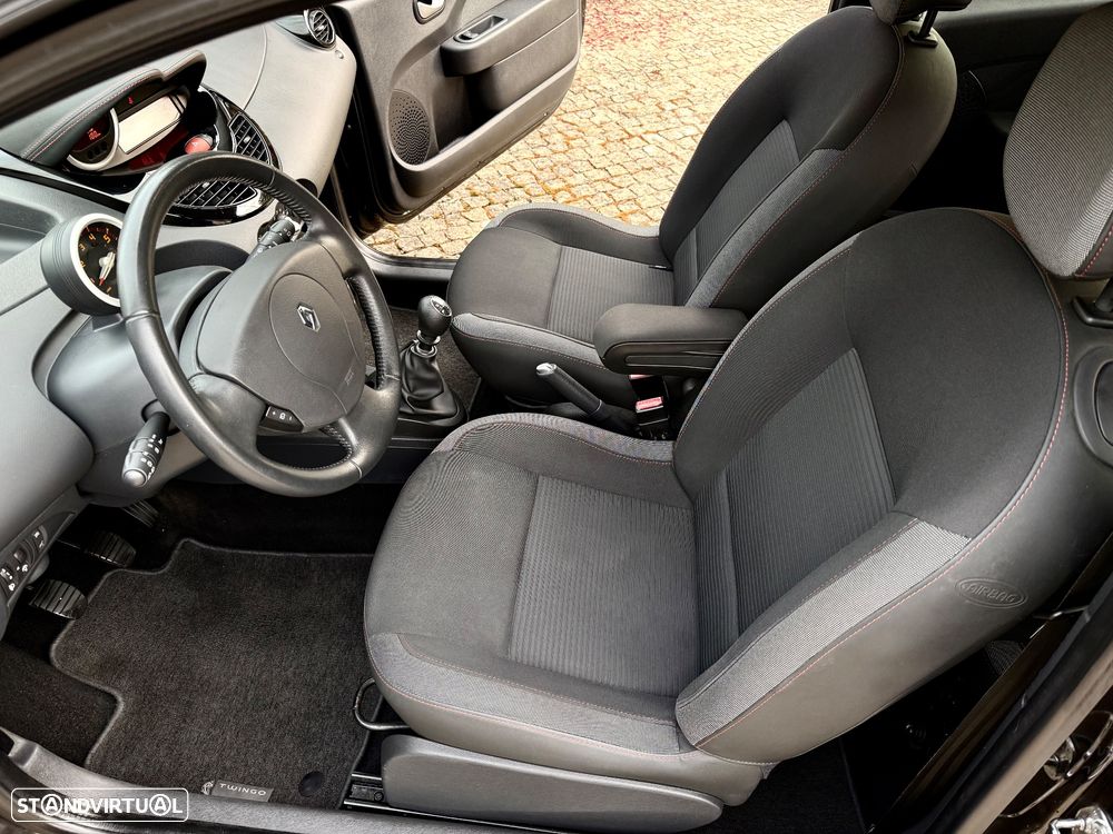 Renault Twingo - 14