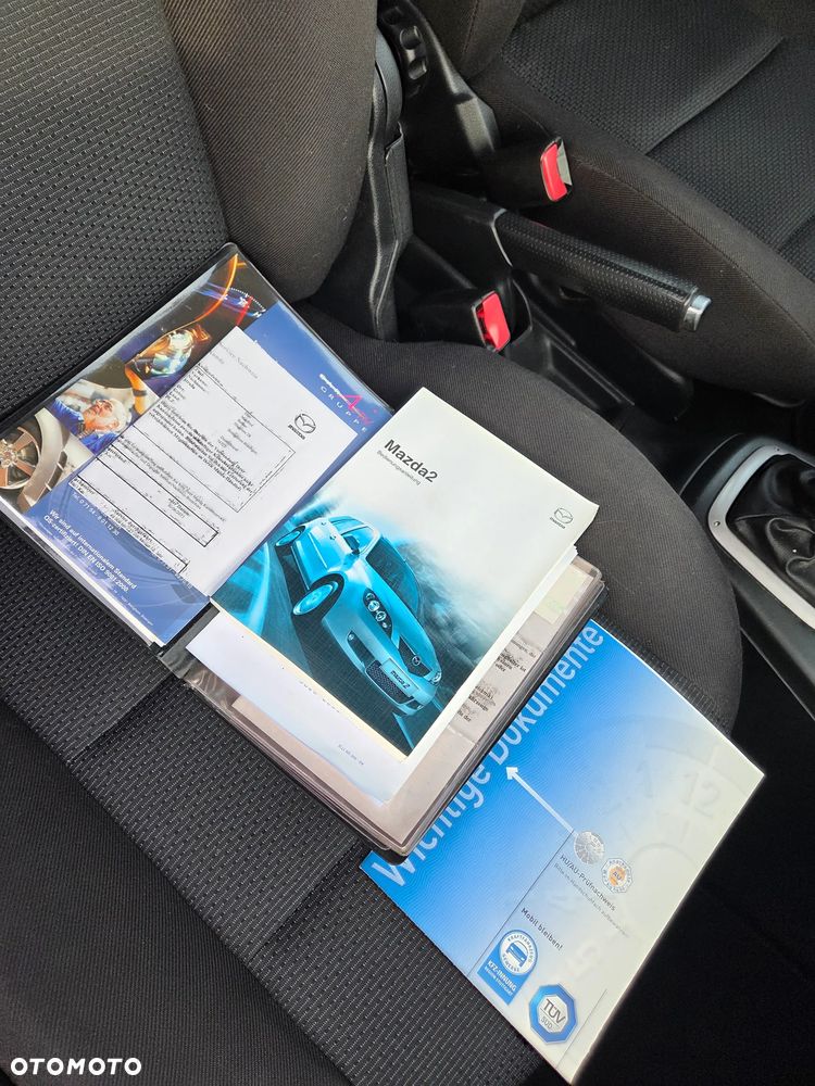 Mazda 2 1.4l Active - 23