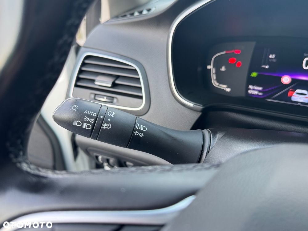 Renault Megane 1.3 TCe FAP Intens - 22