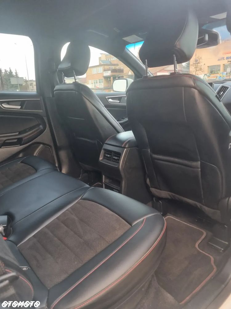 Ford Edge - 21