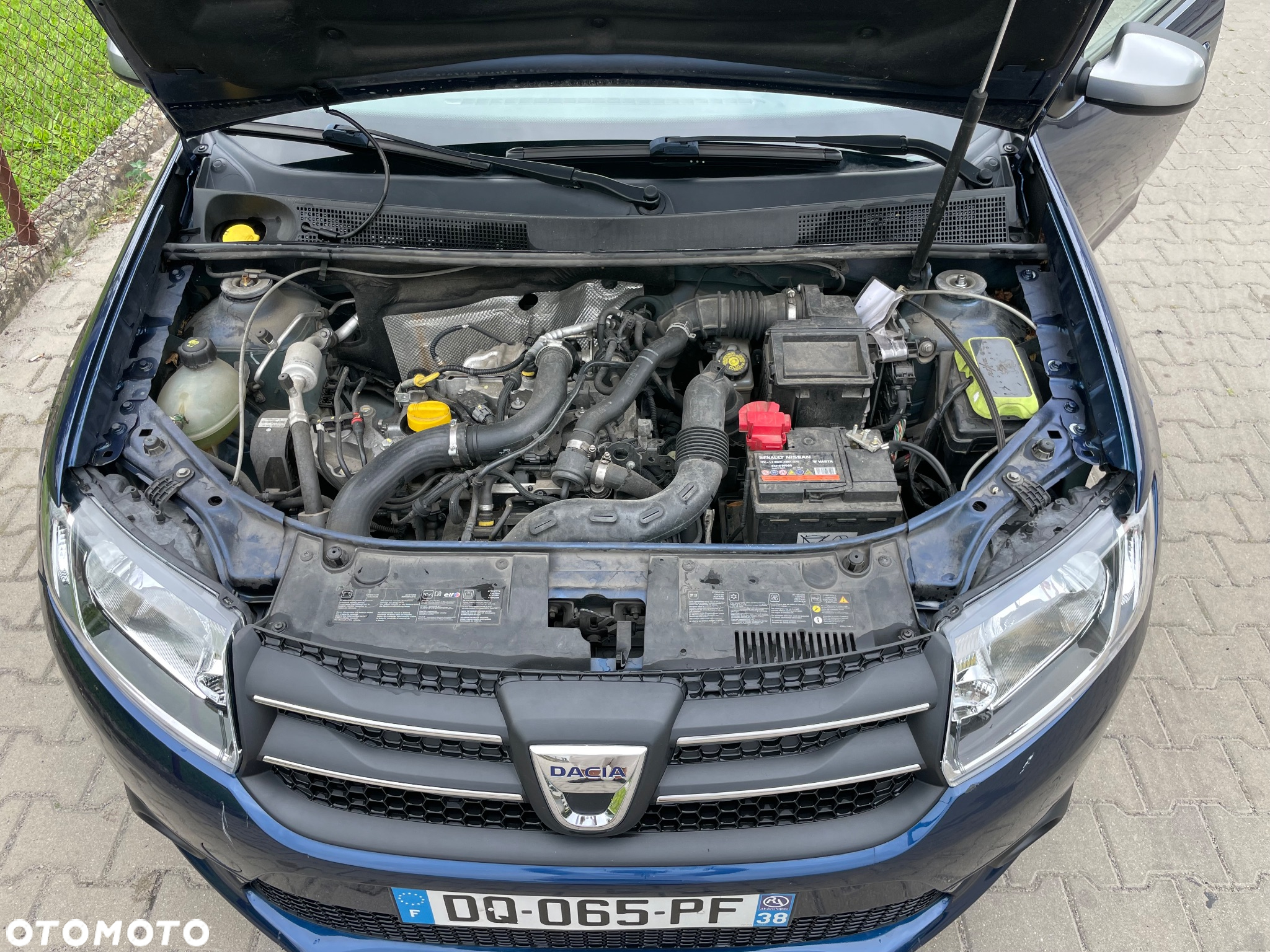Dacia Sandero 1.0 TCe Laureate S&S - 9