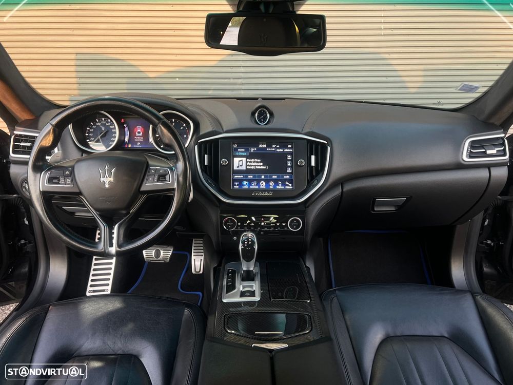 Maserati Ghibli 3.0 V6 GranLusso - 11