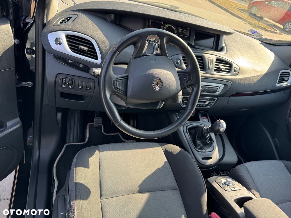 Renault Grand Scenic - 4