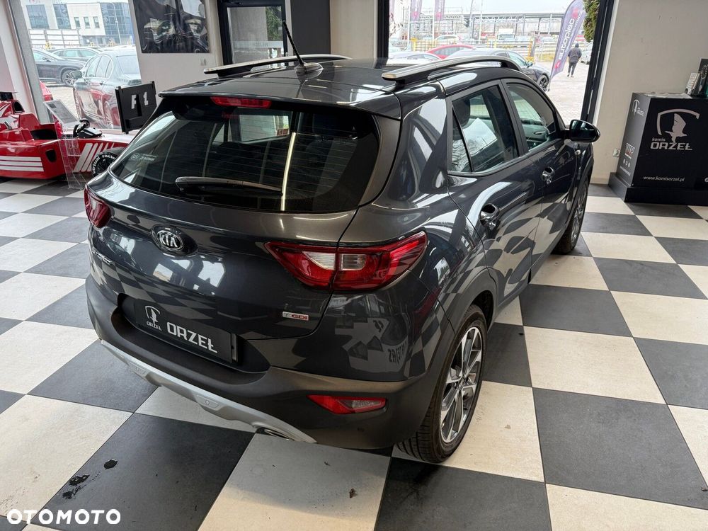 Kia Stonic - 5