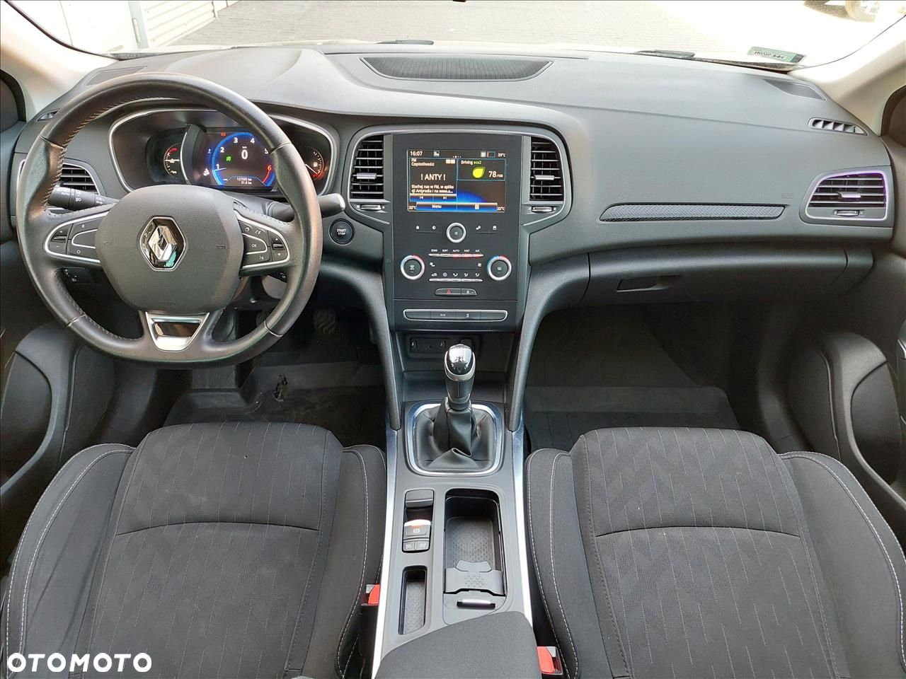 Renault Megane 1.3 TCe FAP Limited - 9