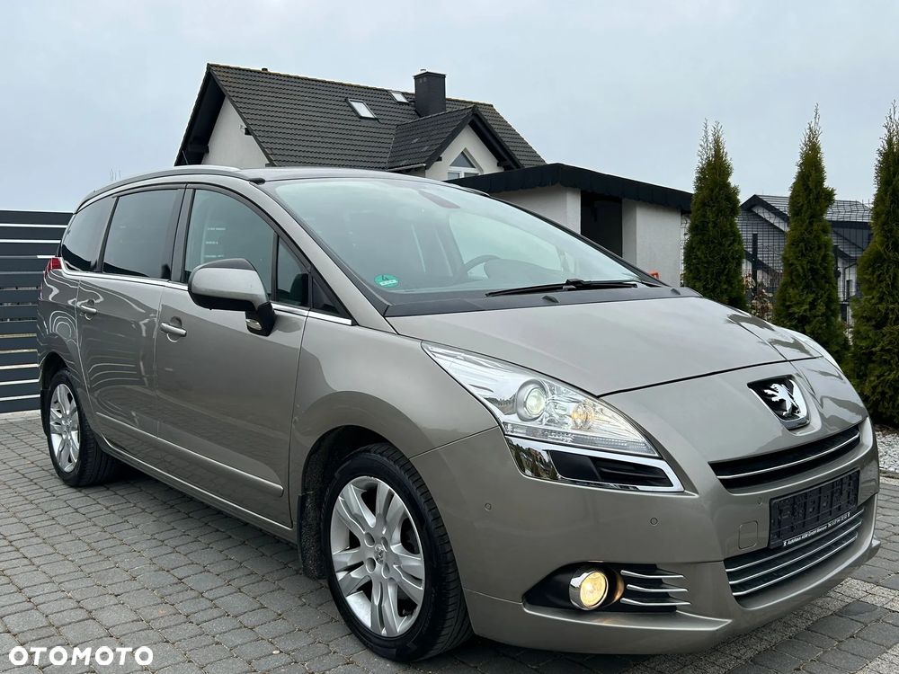 Peugeot 5008 155 THP Automatik Allure - 16