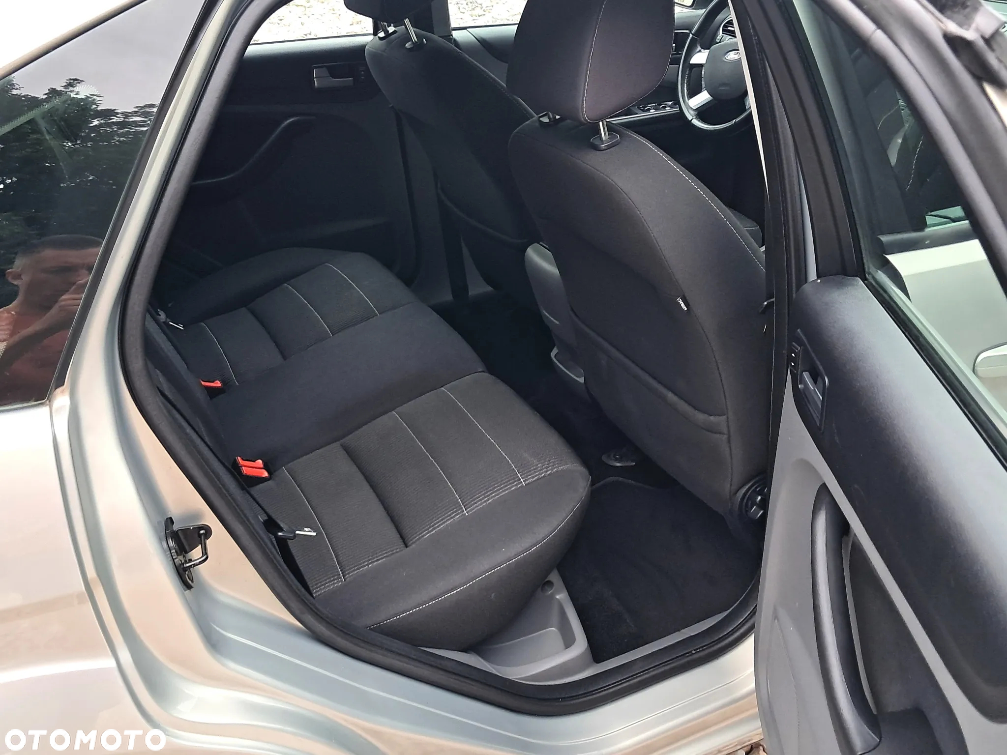 Ford Focus 2.0 16V Titanium - 18