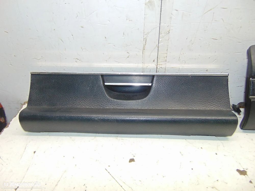 Mercedes W114/115/123 W201/190 tampas porta luvas - 2