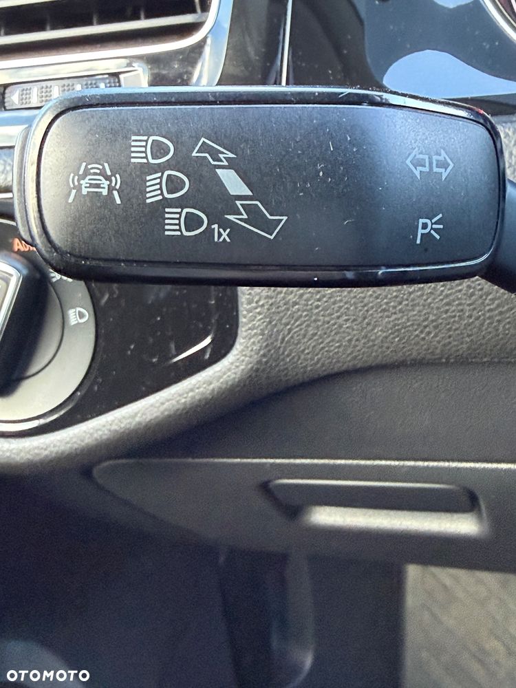 Volkswagen Golf VII 1.6 TDI BMT Highline - 28