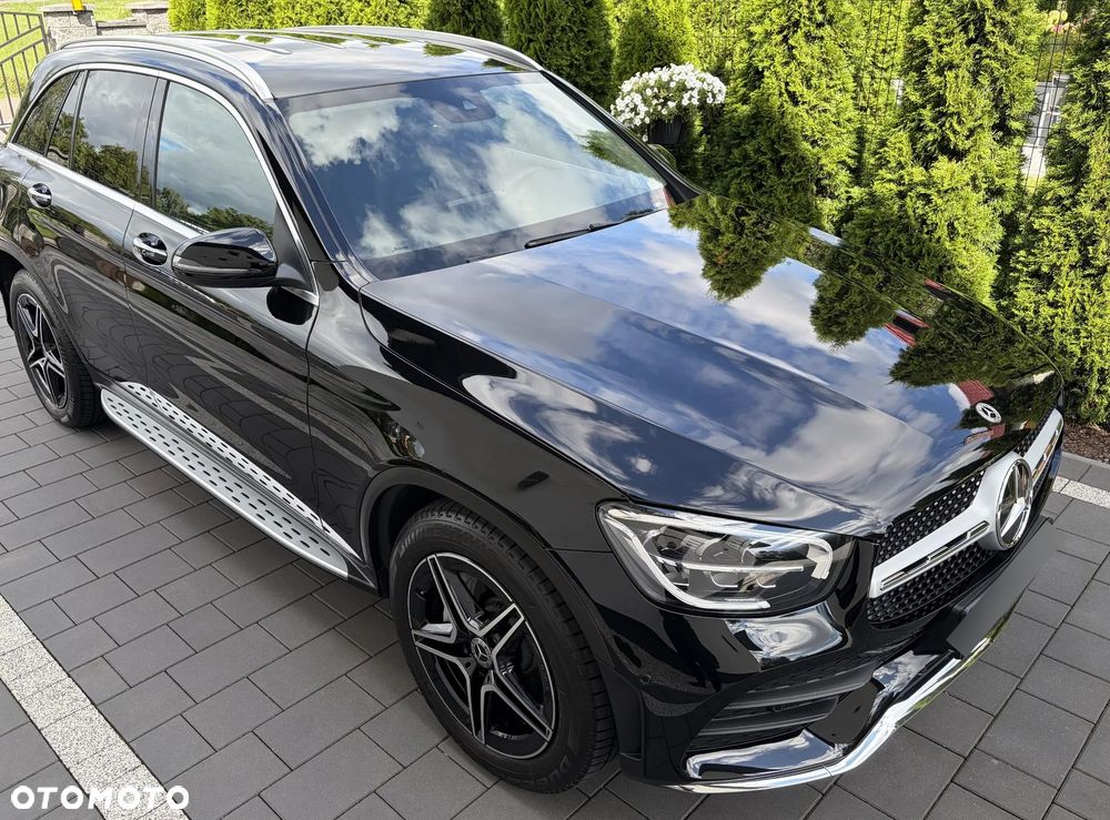 Mercedes-Benz GLC - 27