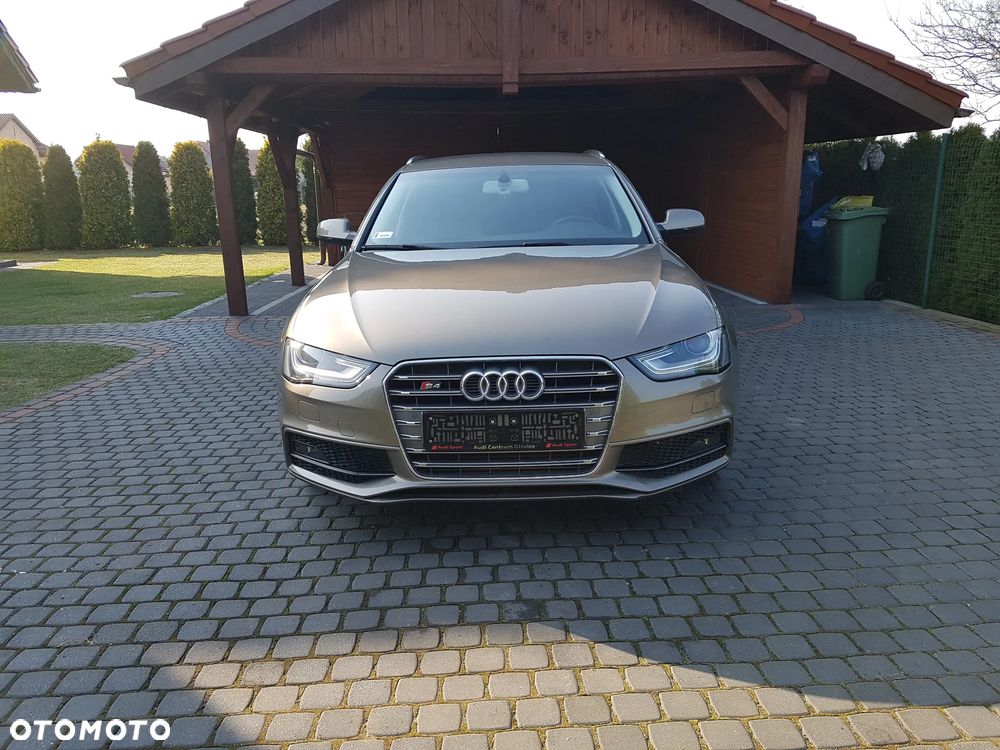 Audi A4 Avant - 3