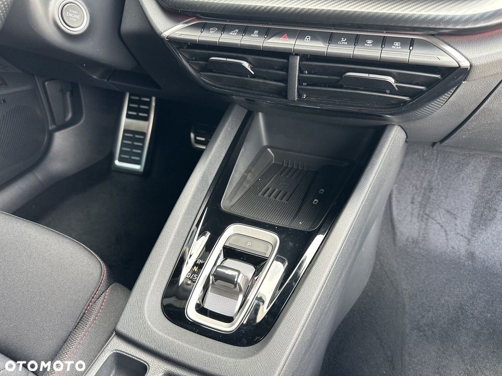 Skoda Octavia 2.0 TSI RS DSG - 24