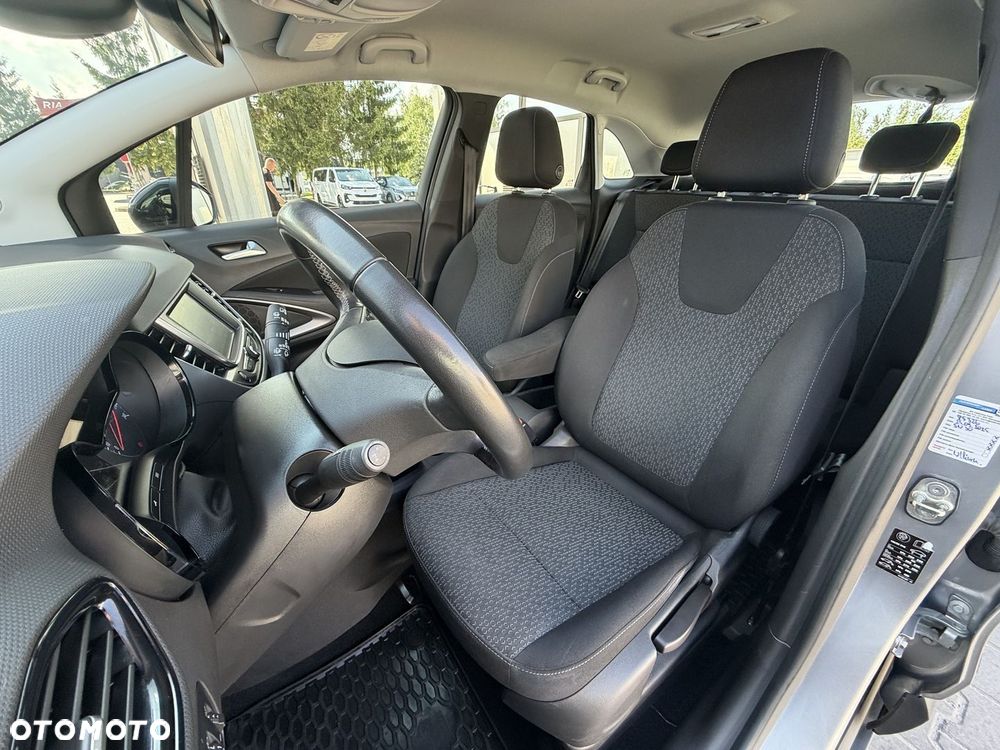 Opel Crossland X - 11