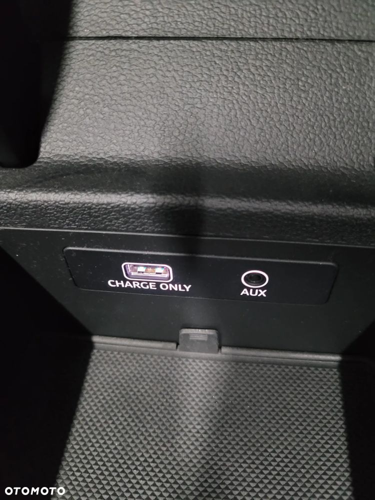 Audi A4 Avant 2.0 TDI ultra - 27