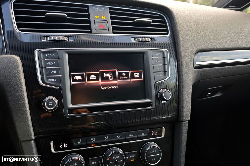 VW Golf 2.0 TSi GTi Performance - 26