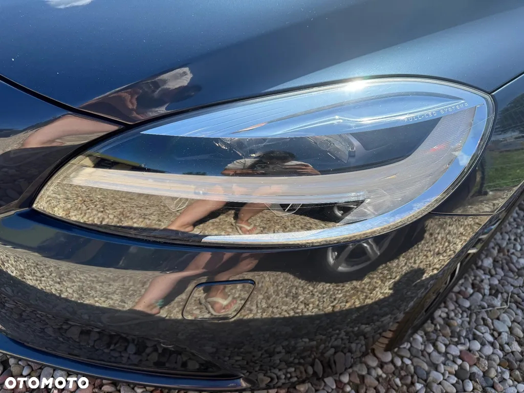 Volvo V40 D2 Geartronic Momentum - 32